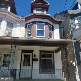 803 E Dewart St — photo