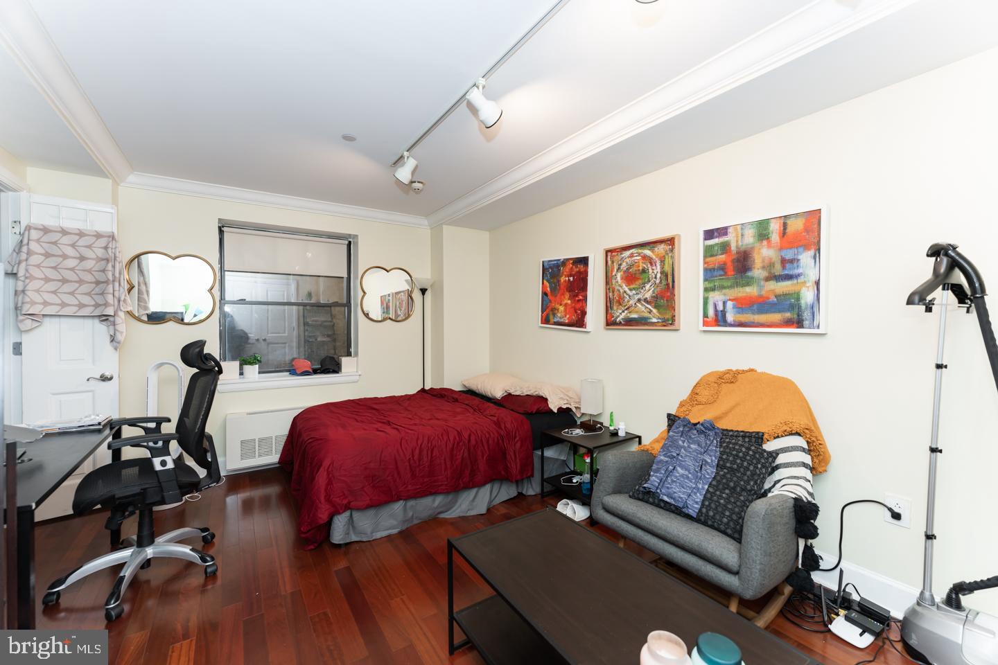 1701-15 Locust St #1516 — photo
