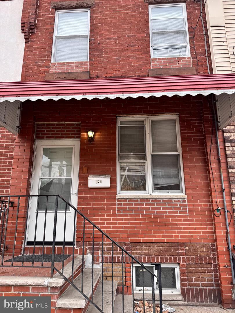 825 W Ritner Street, Philadelphia, PA 19148