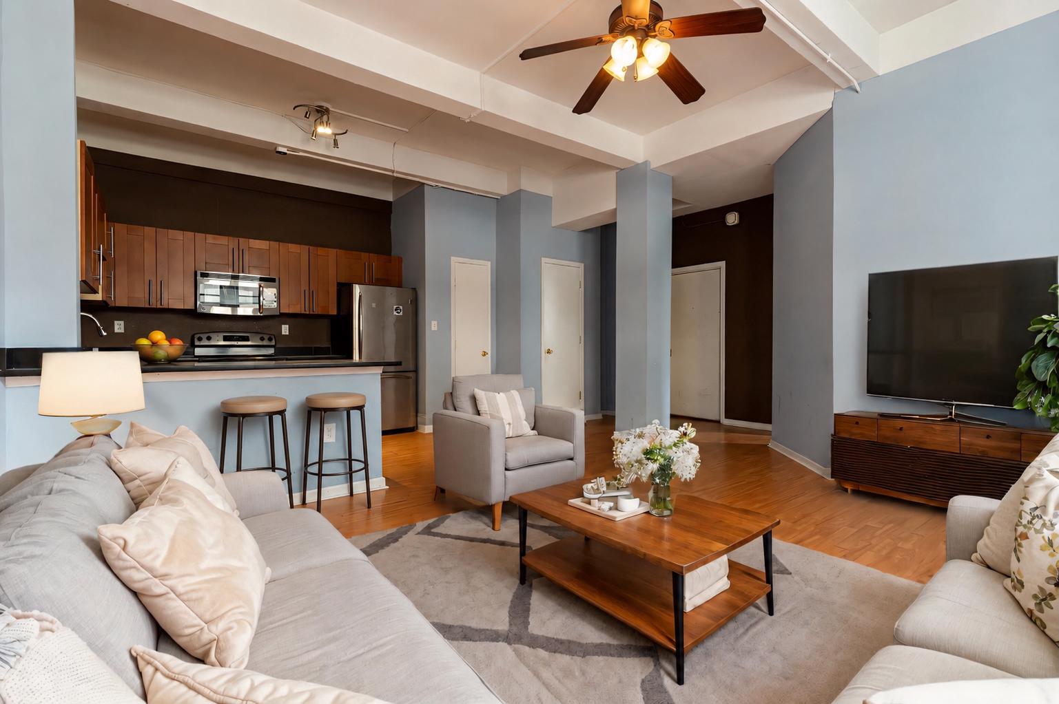 1324 Locust St #1602 — photo