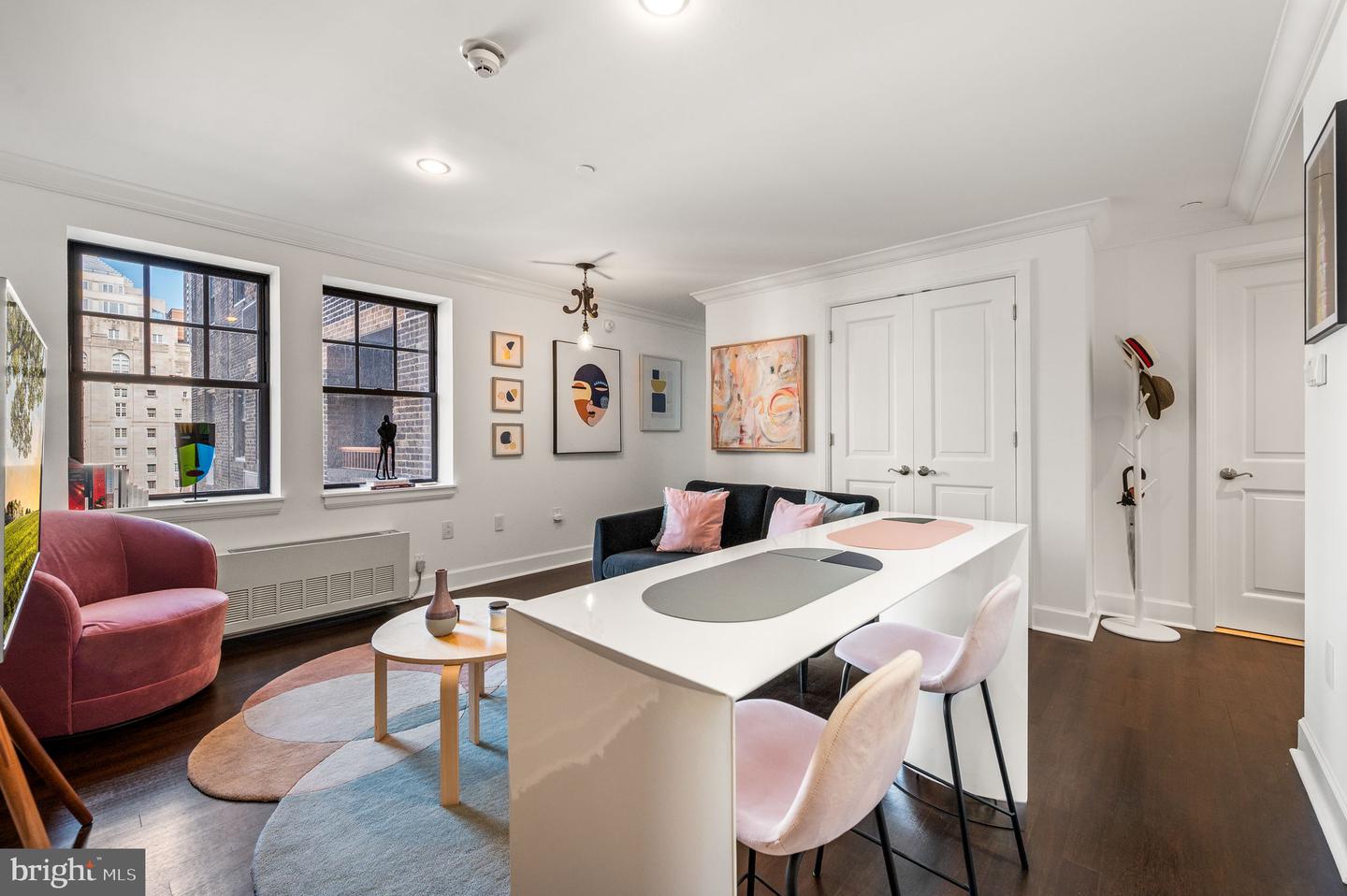 1701-15 Locust St #1607 — photo