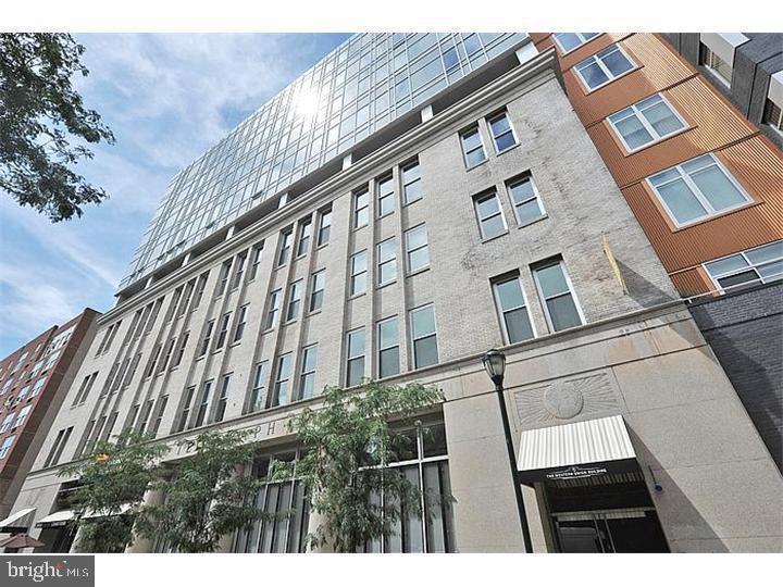 1101 Locust St #8K — photo