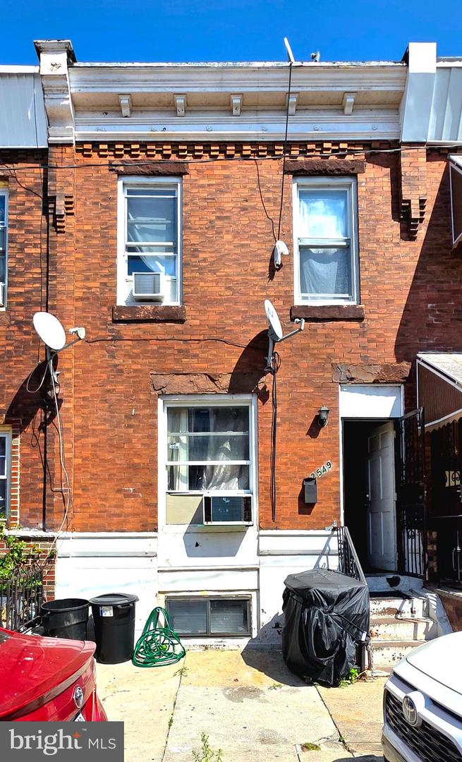 2549 S Fairhill St — photo