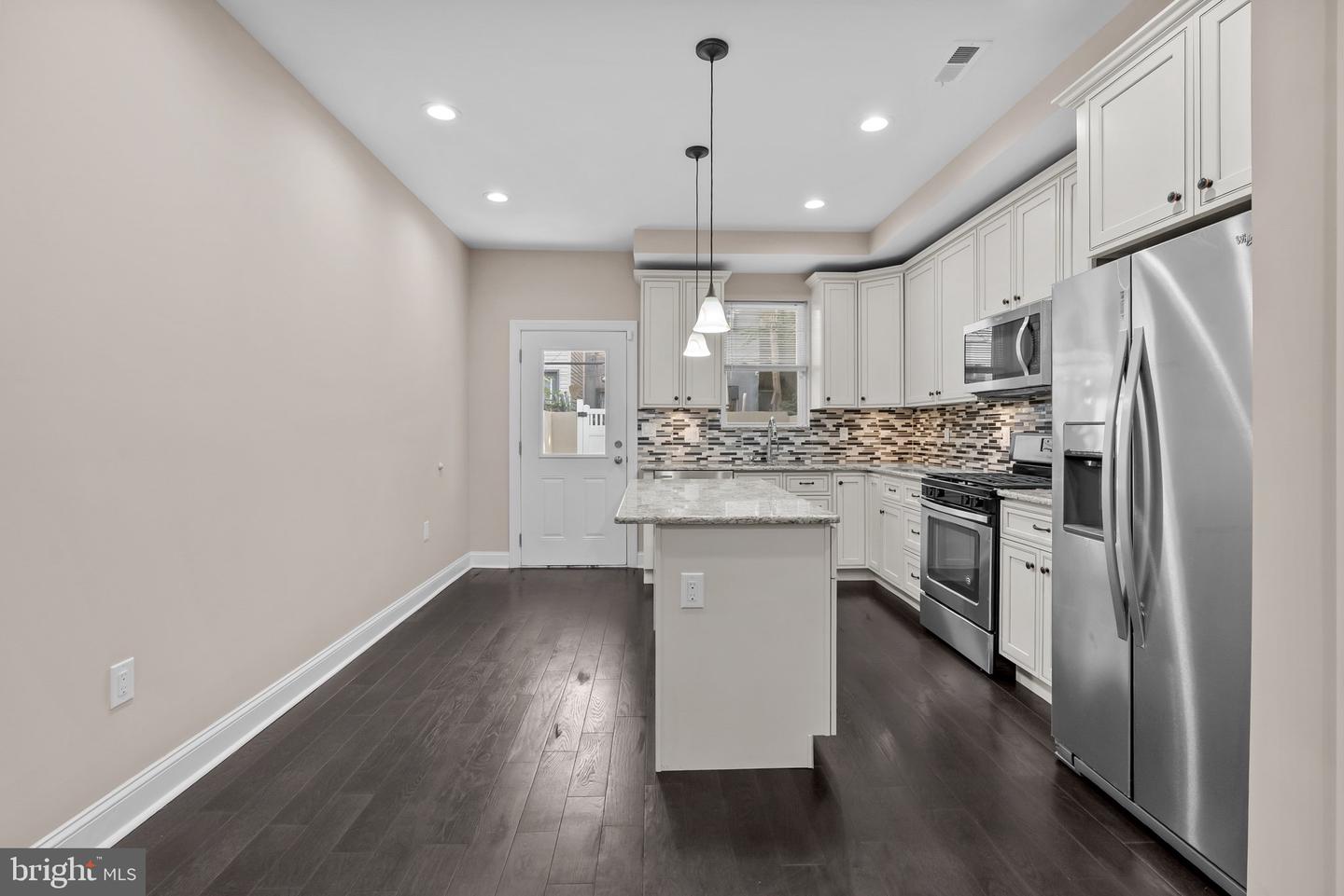2113 Reed Street, Philadelphia, PA 19146 — photo 2