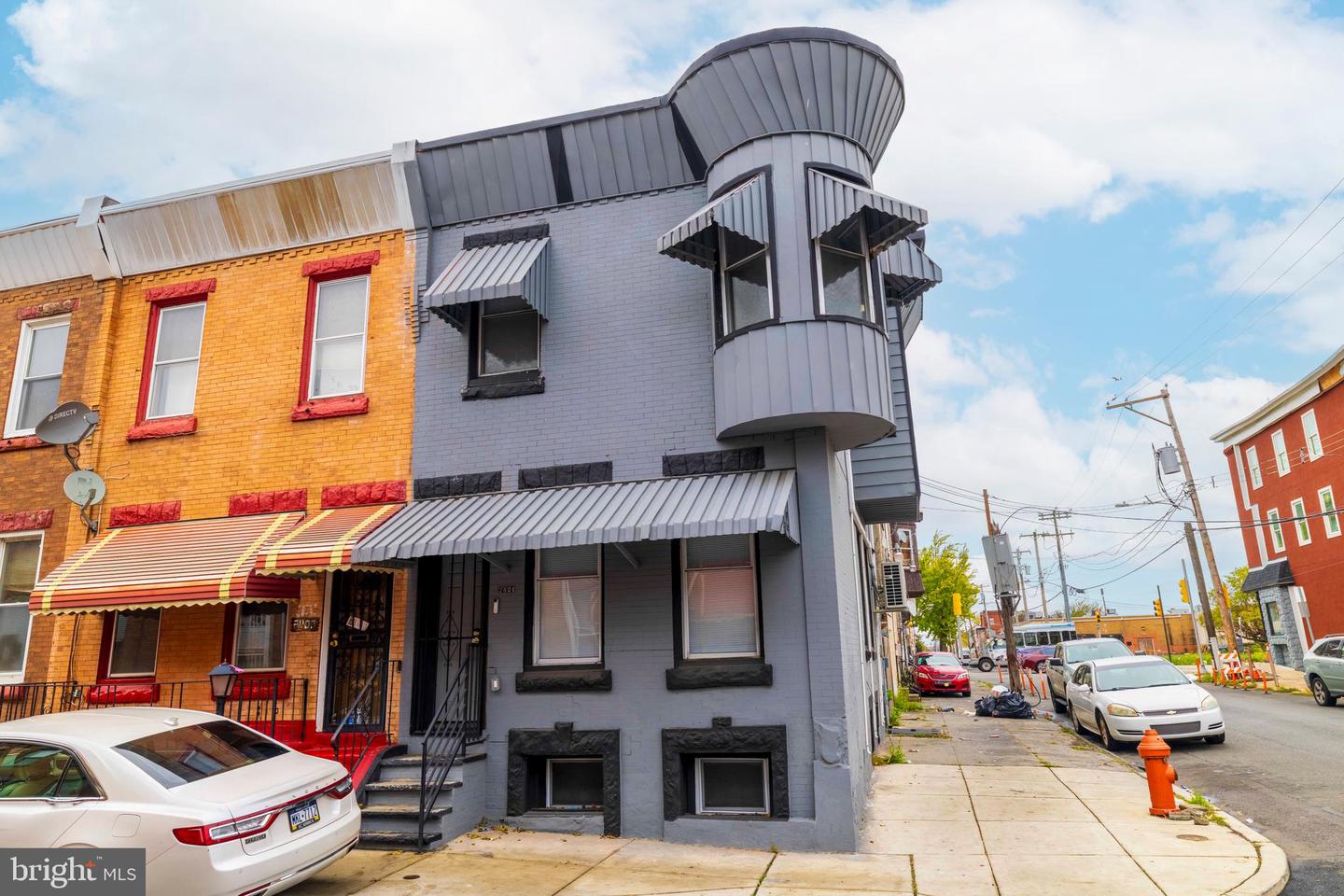 2401 N Hollywood St — photo