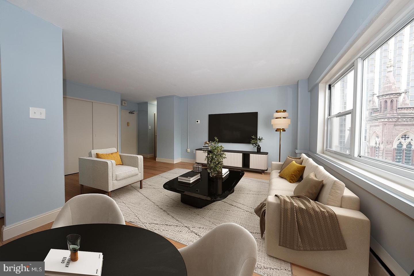 118 S 21st St #1007 — photo