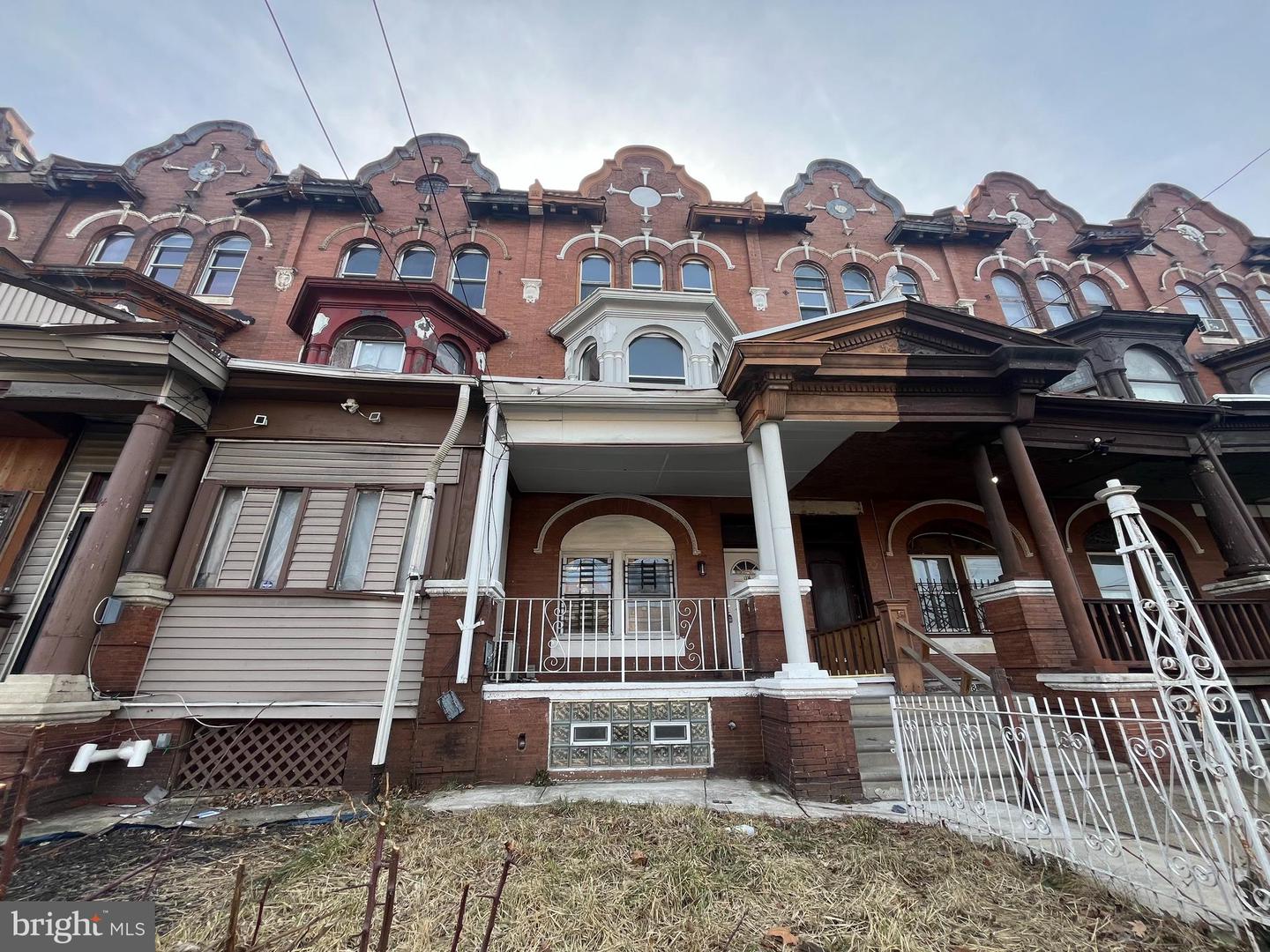 1316 W Hunting Park Ave — photo