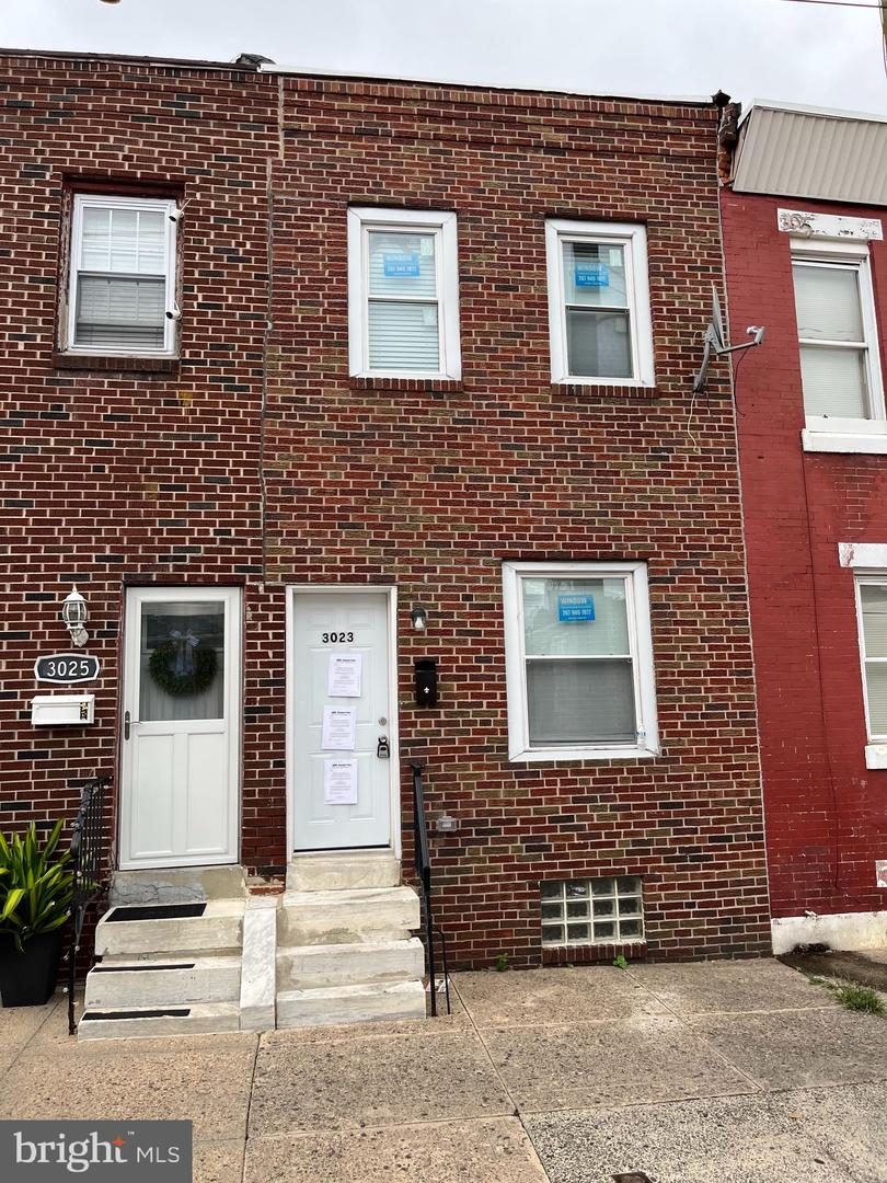 3023 B St — photo