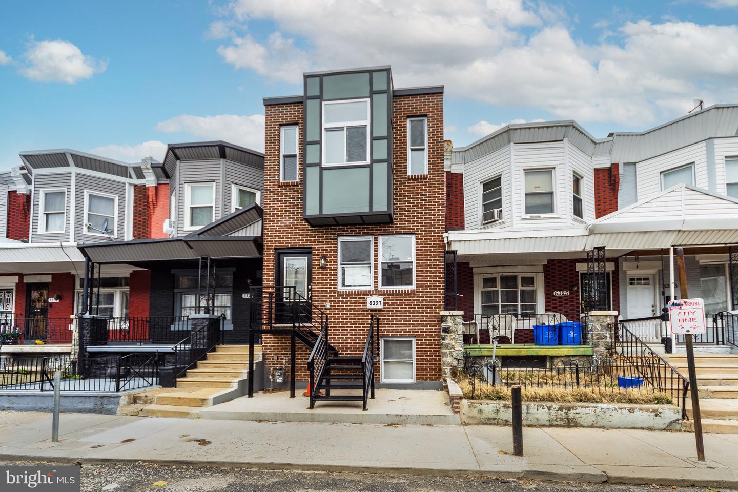 5327 Chancellor St — photo