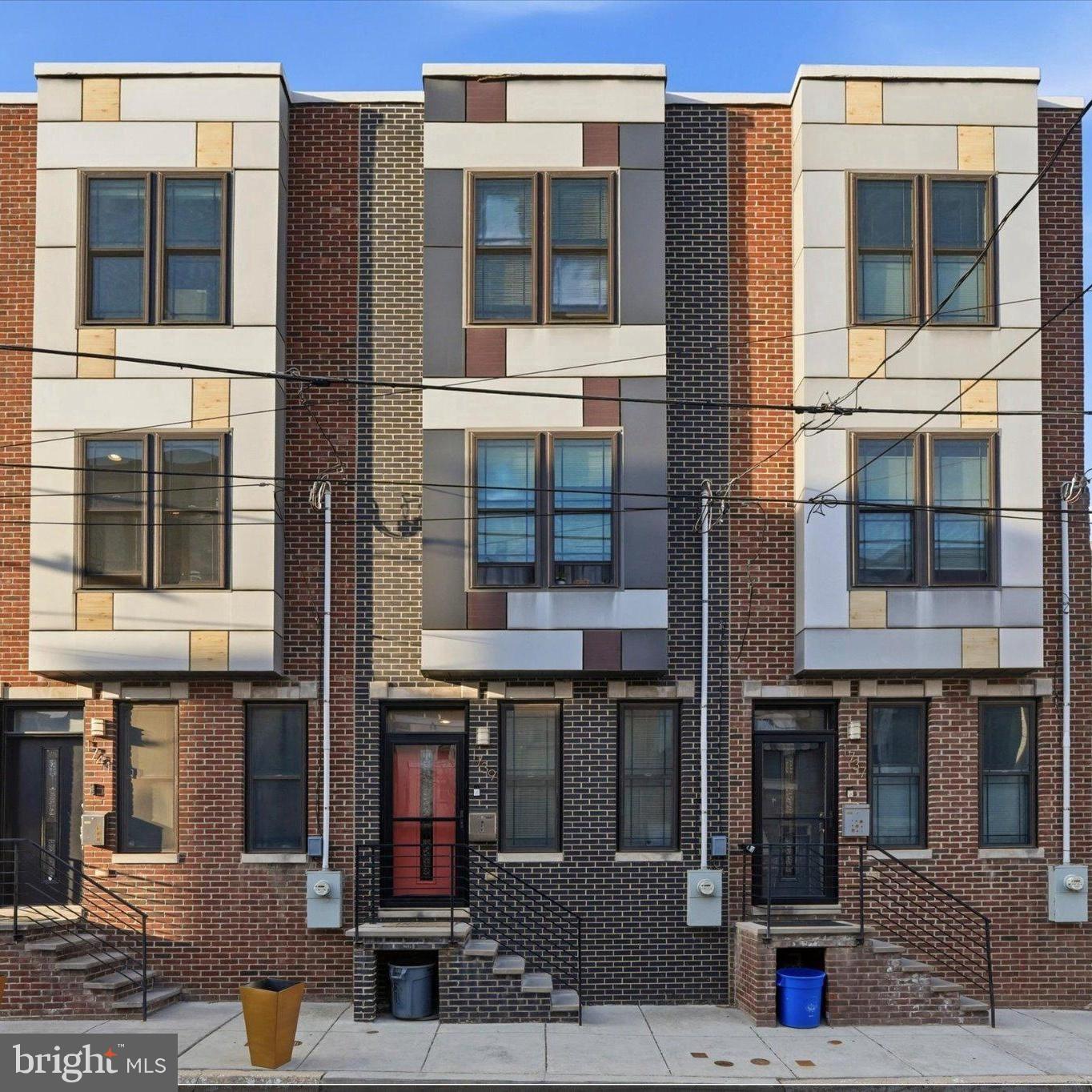 1739 W Seybert St — photo