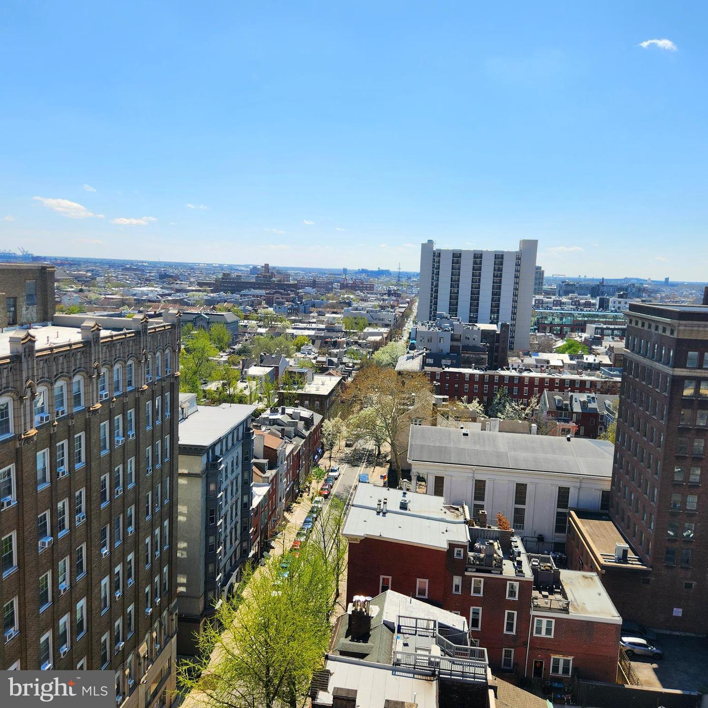 250 S 13th St #12D — photo