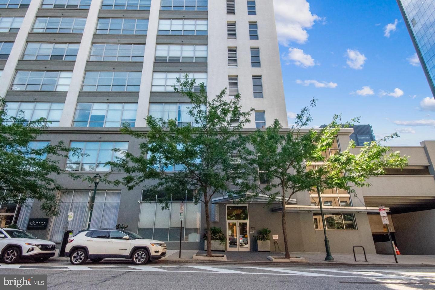 2200 Arch St #416 — photo