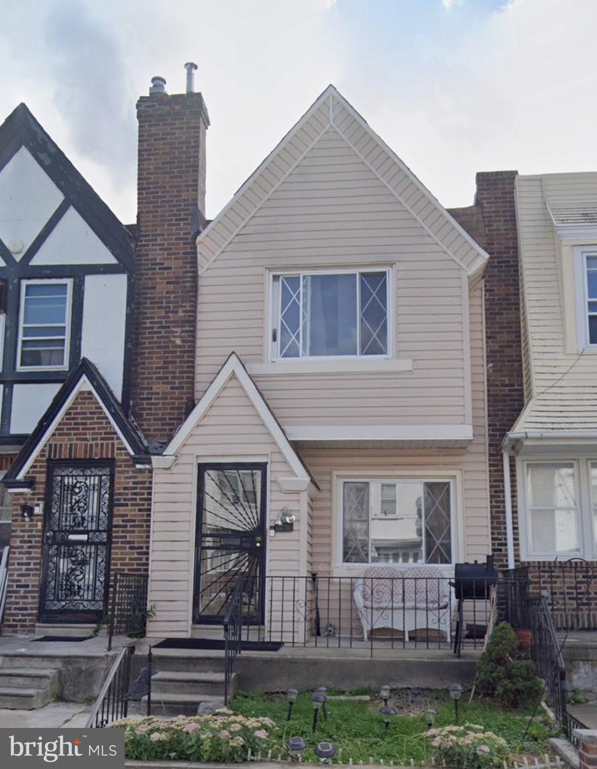7816 Temple Rd — photo