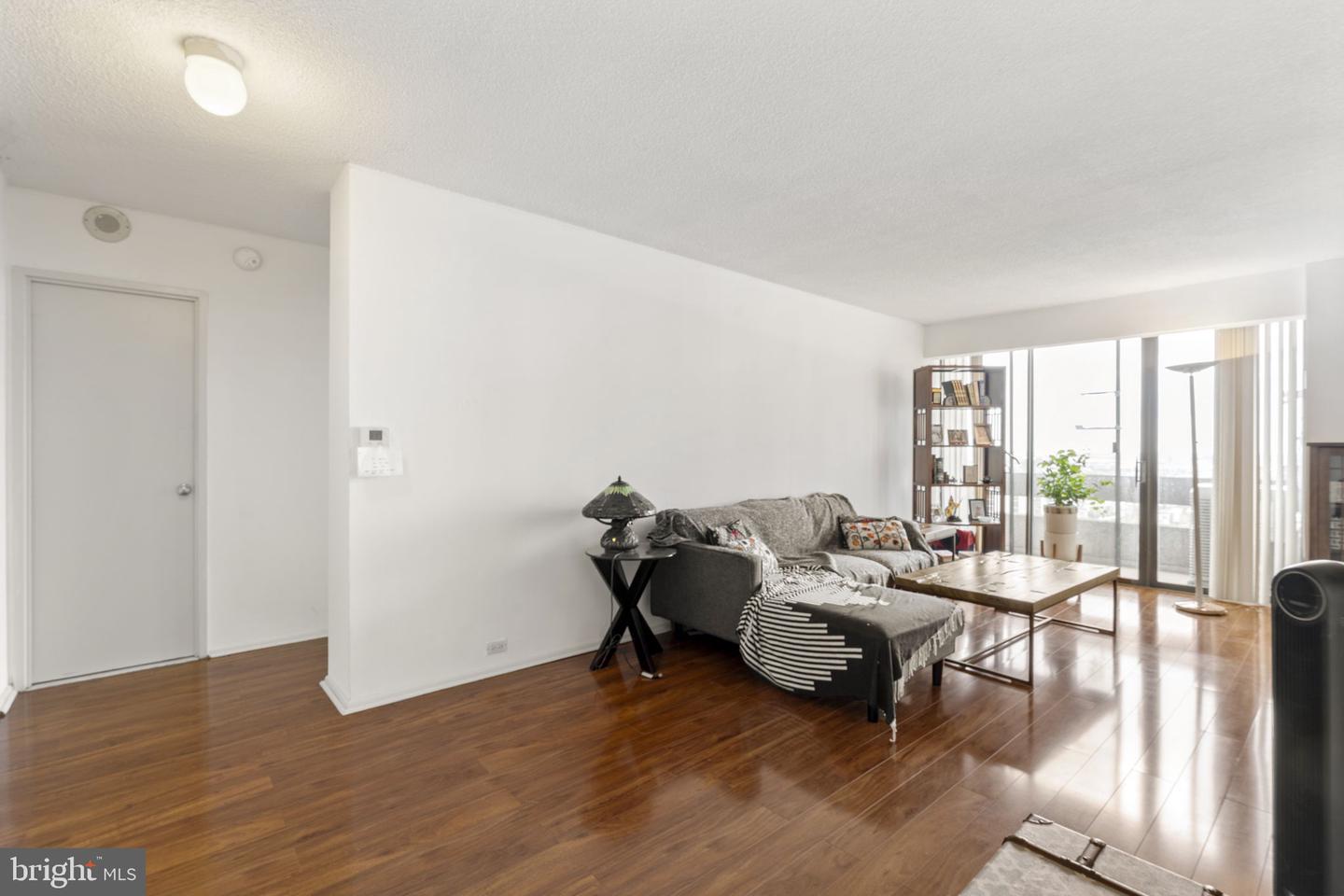 1326-42 Spruce St #2308 — photo