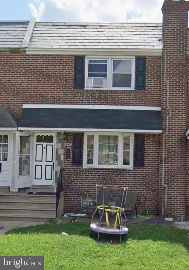 2924 Brighton St — photo