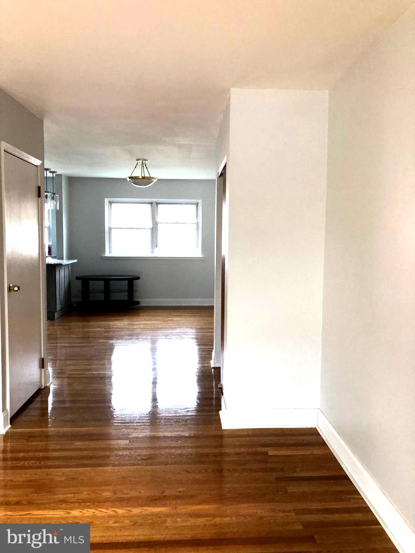 3243 Lester Road, Philadelphia, PA 19154 — photo 2