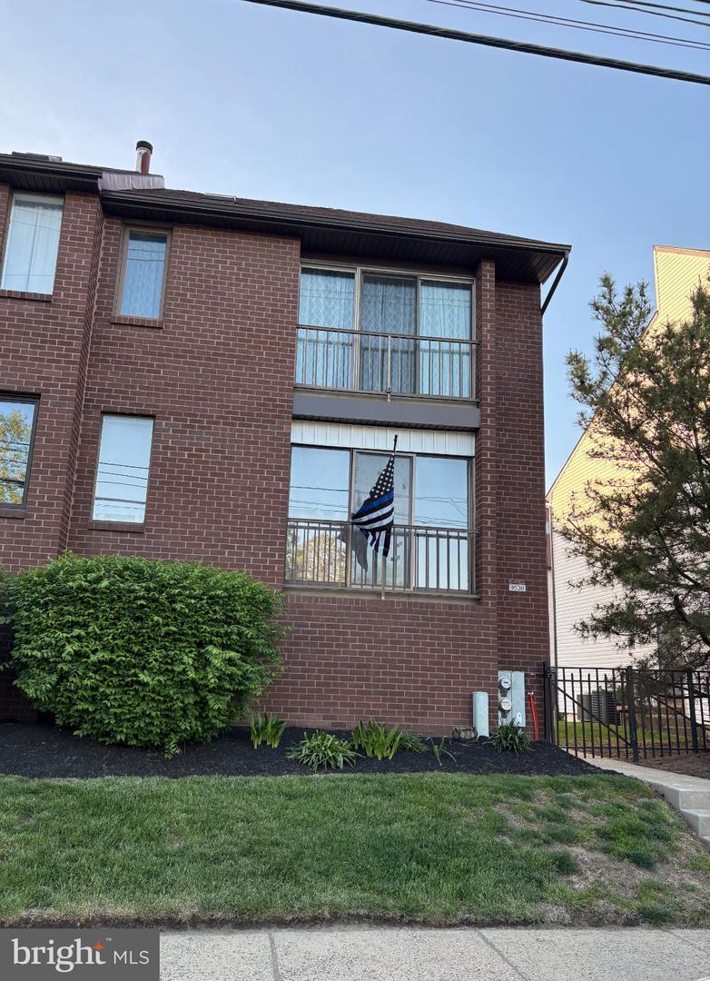 9538 State Road #B, Philadelphia, PA 19114