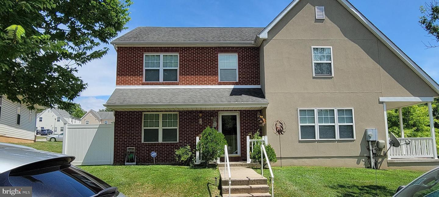 3718 Merrick Road, Philadelphia, PA 19129