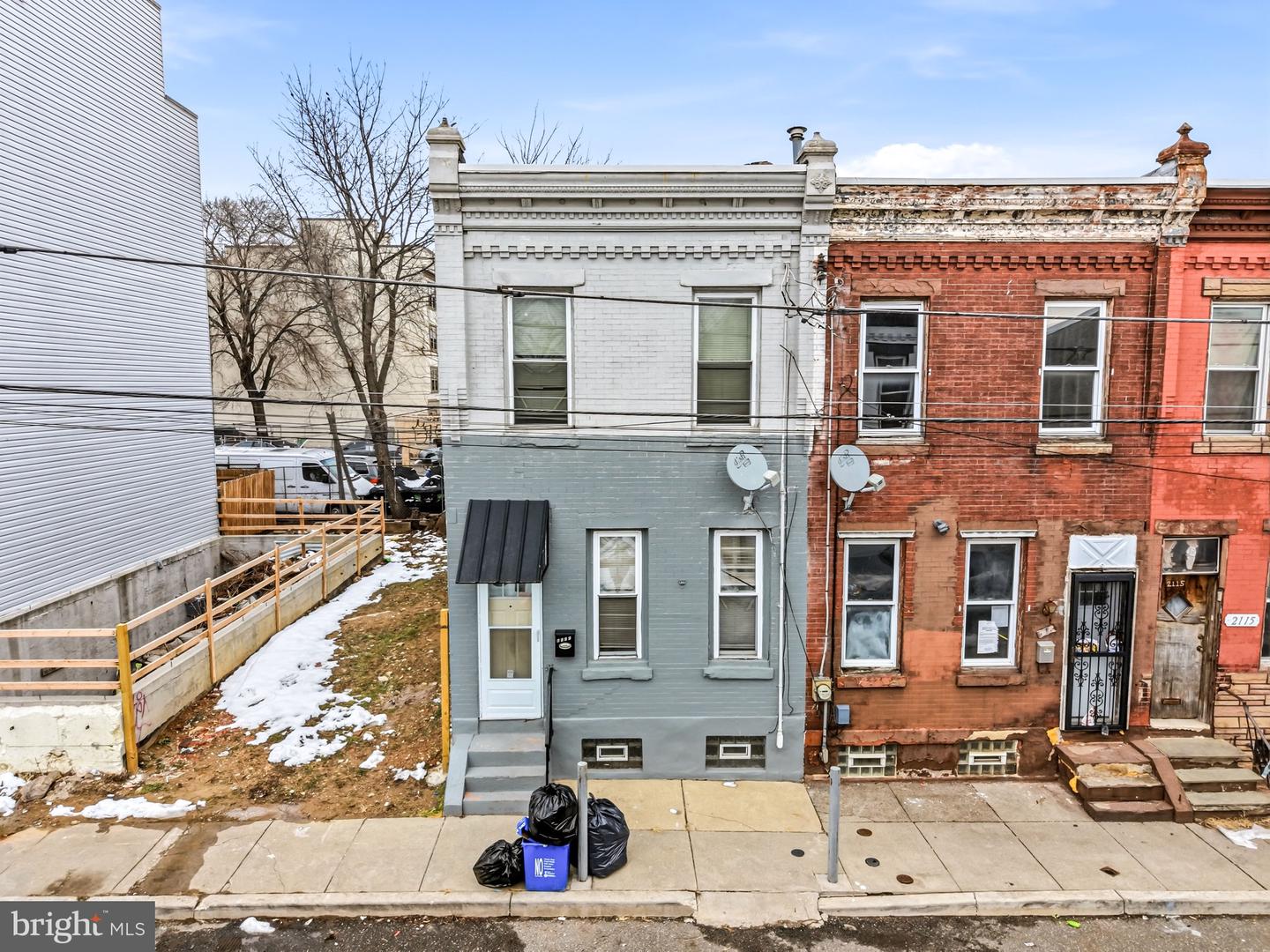 2111 E Orleans St — photo