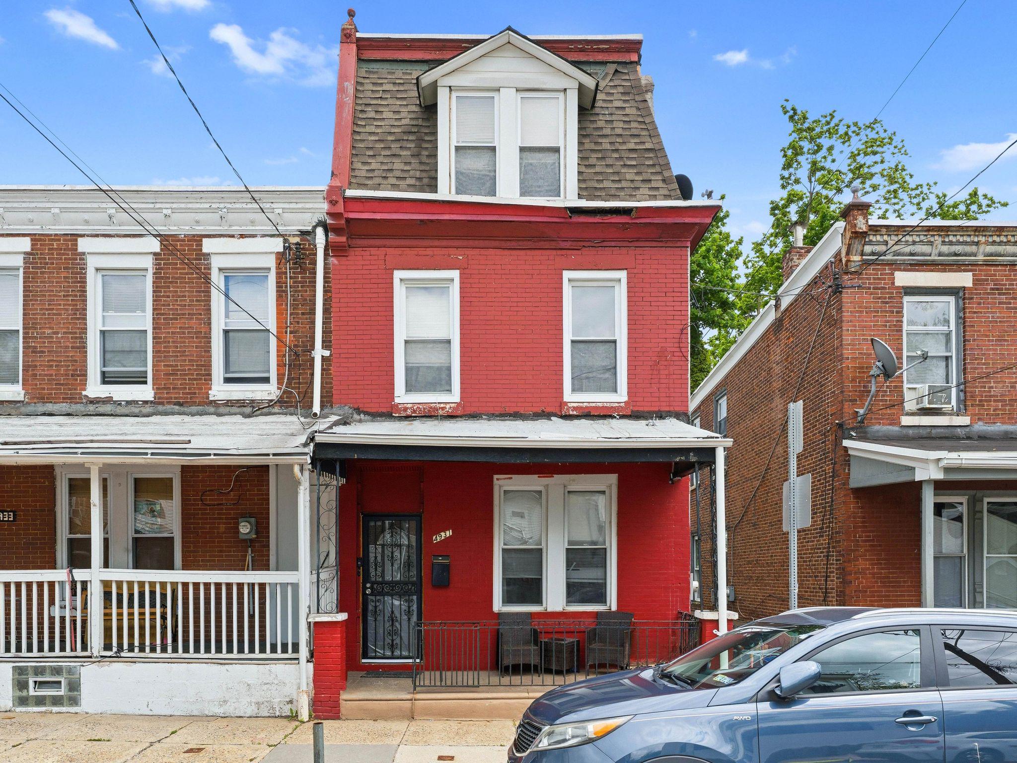 4931 N Uber St — photo