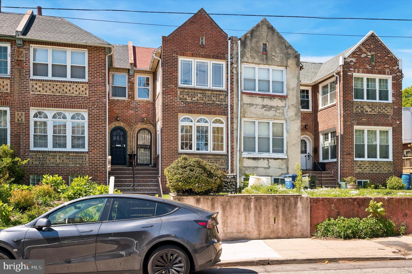 219 W Sedgwick St — photo