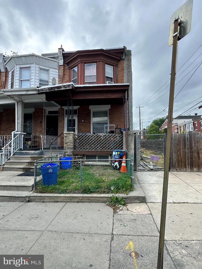 403 W Penn St — photo
