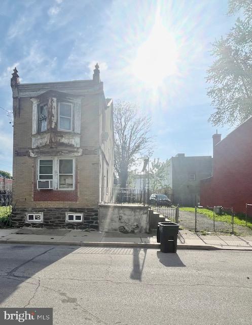 6115 N Norwood St — photo