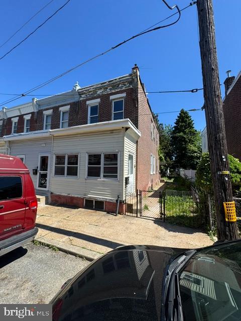 6027 Vandike St — photo