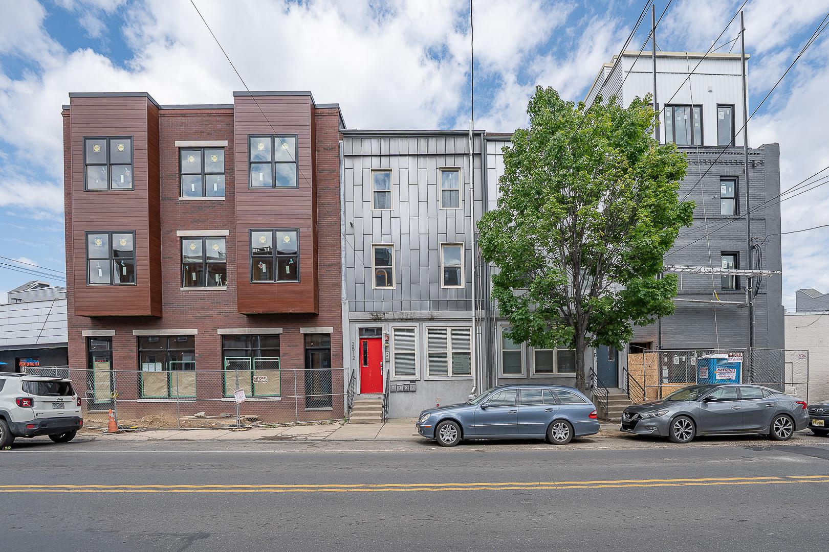 2512 Frankford Ave #1a — photo