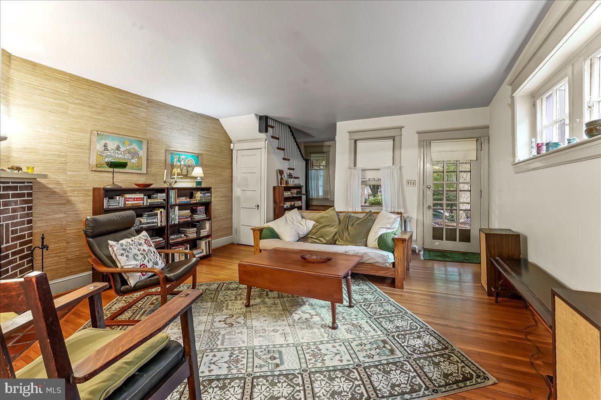 520 Burnham Road, Philadelphia, PA 19119 — photo 3