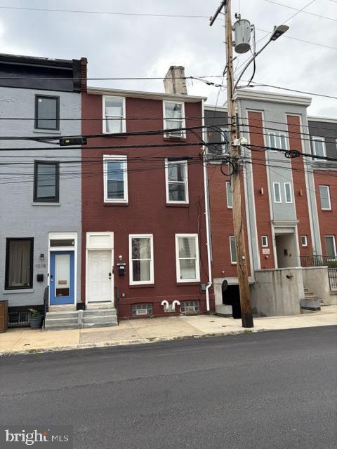 1020 Fairmount Ave — photo