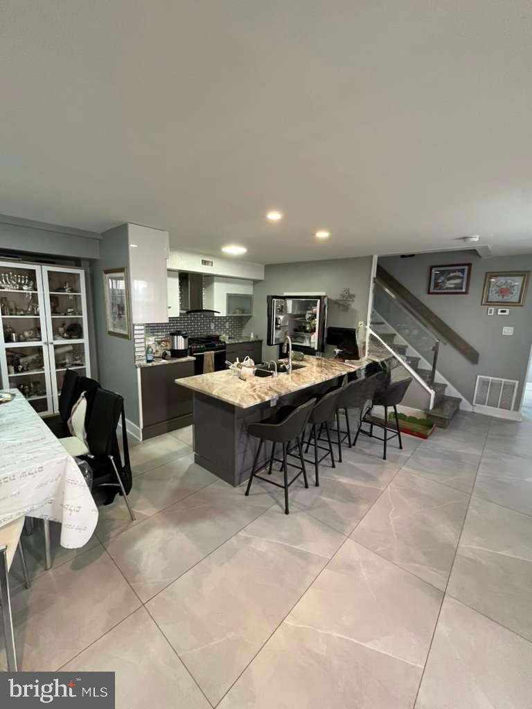 10215 Murty Ln — photo