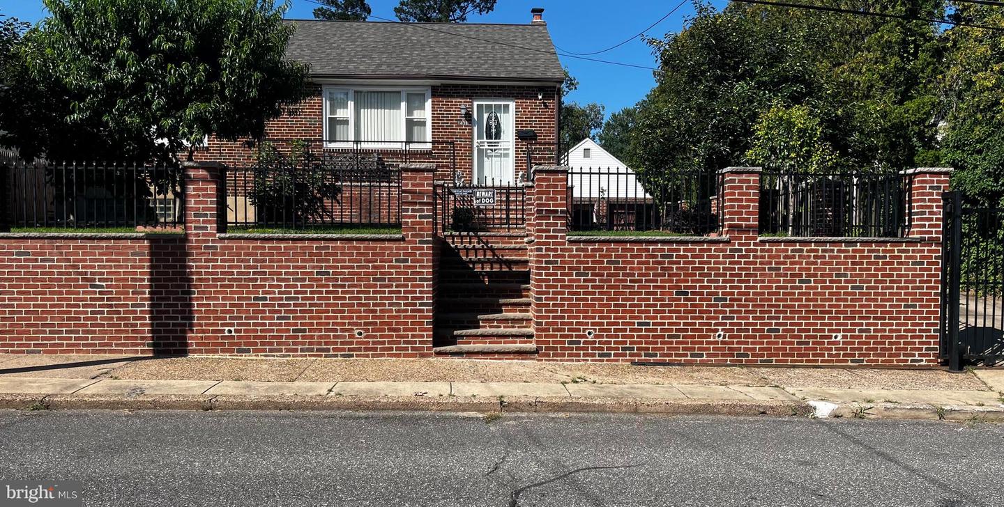1431-35 Vista St — photo