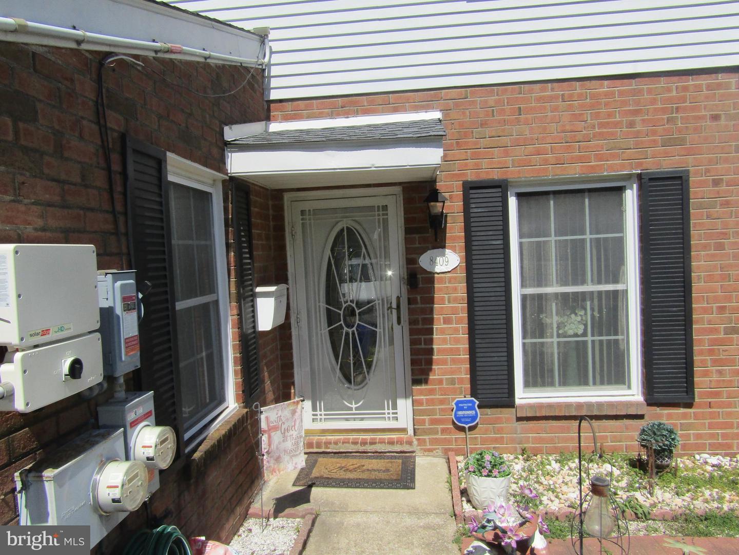 8409 Gibbs Pl — photo