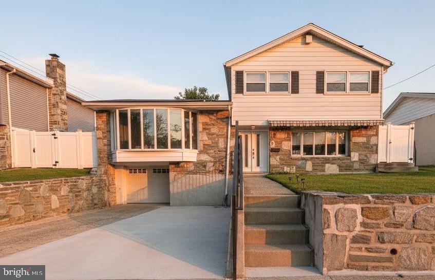 625 Renz Street, Philadelphia, PA 19128