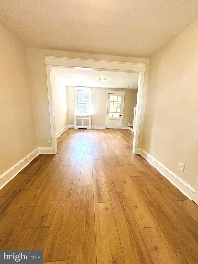 923 Edgemore Road, Philadelphia, PA 19151 — photo 2