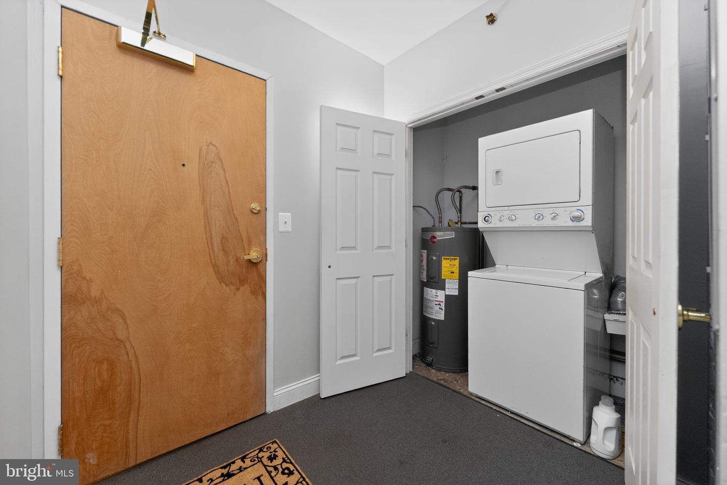 141 N 2nd St #1B — photo