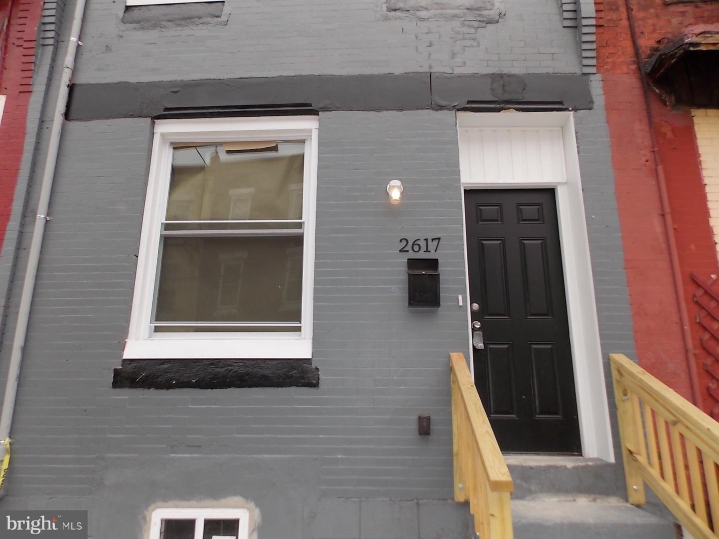 2617 W Montgomery Ave — photo