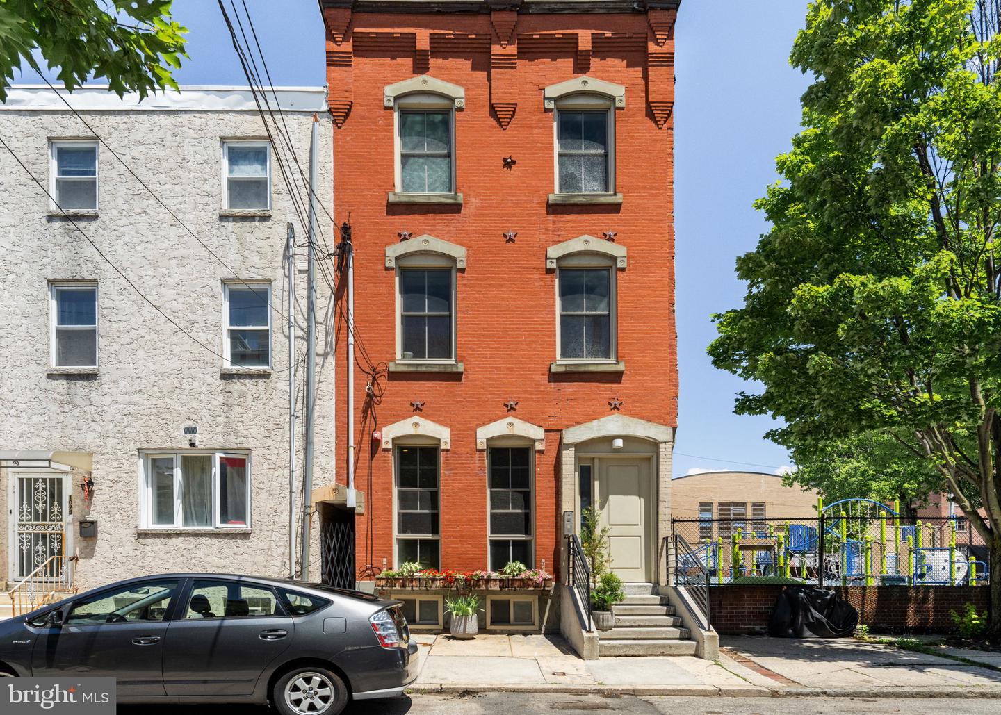 1023 Mt Vernon St #1 — photo