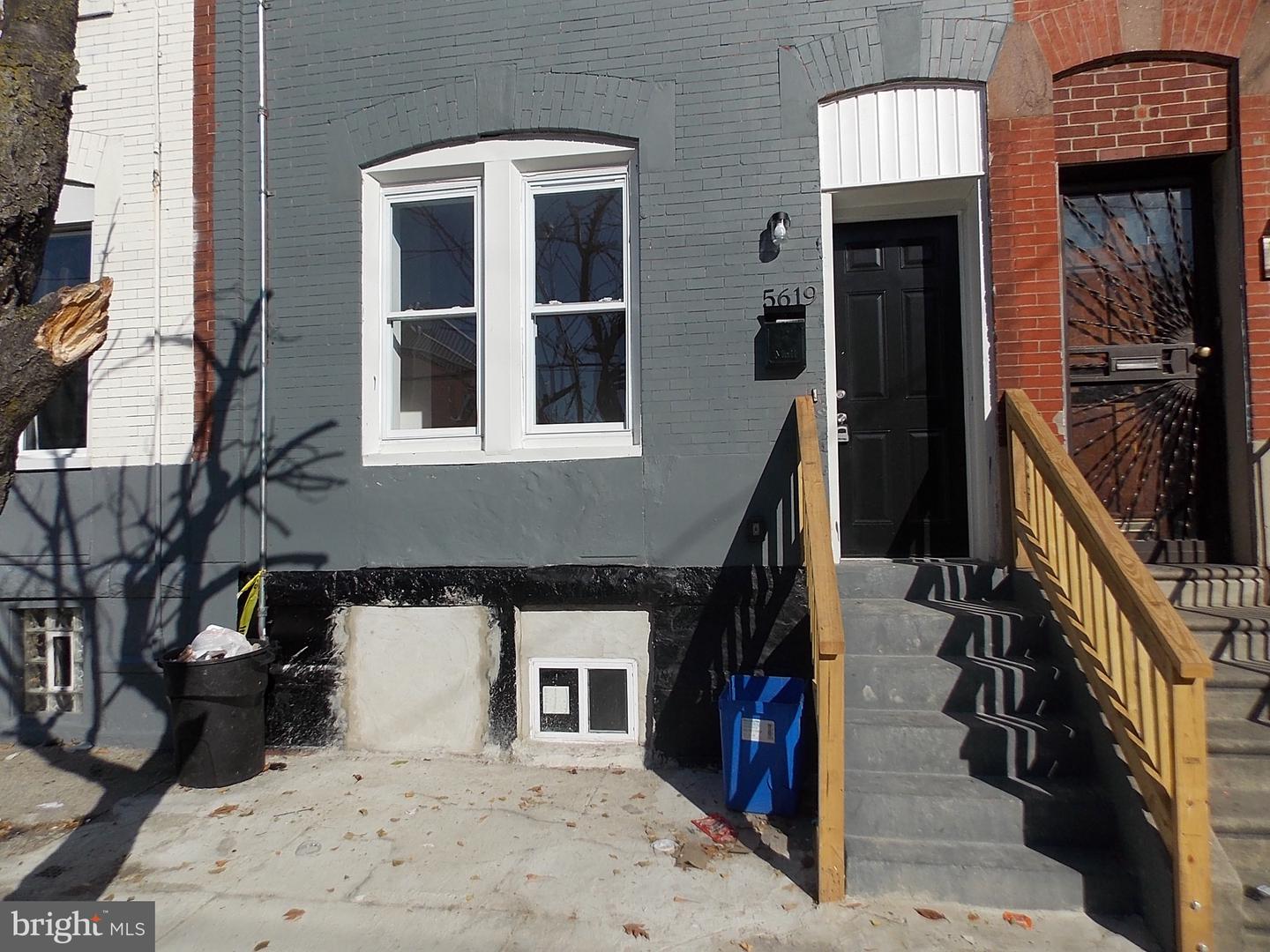 5619 Arch St — photo