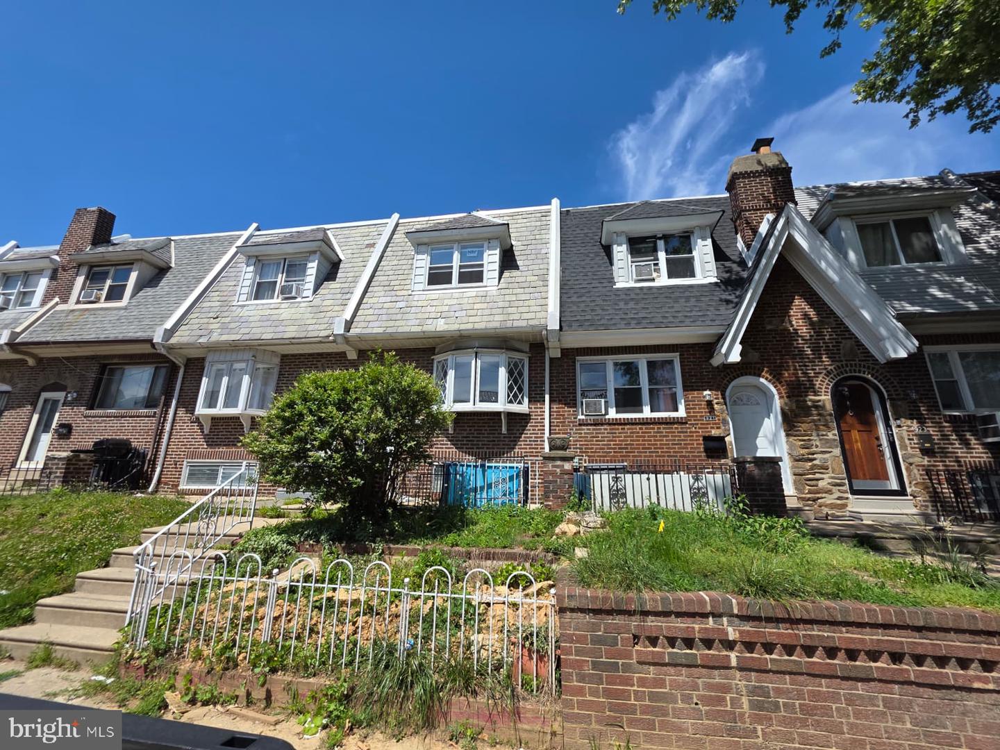 919 Anchor St — photo