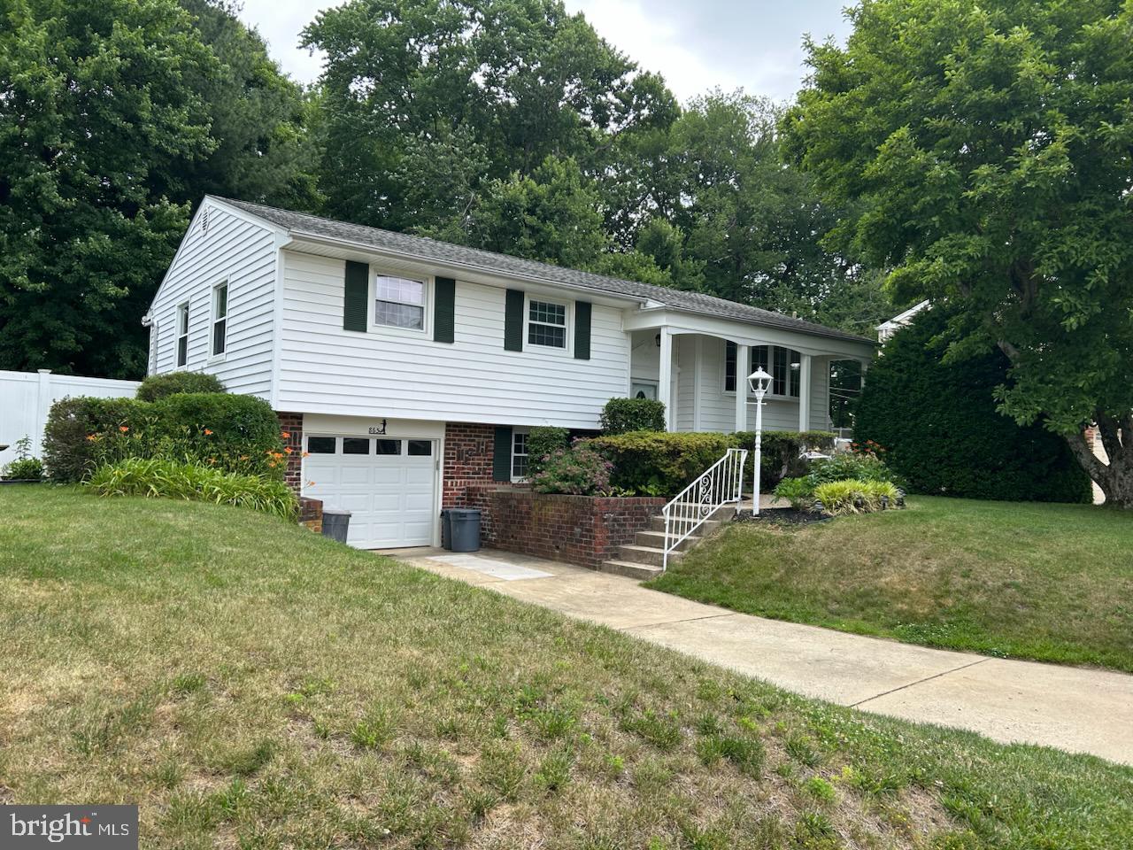 865 Morefield Rd — photo