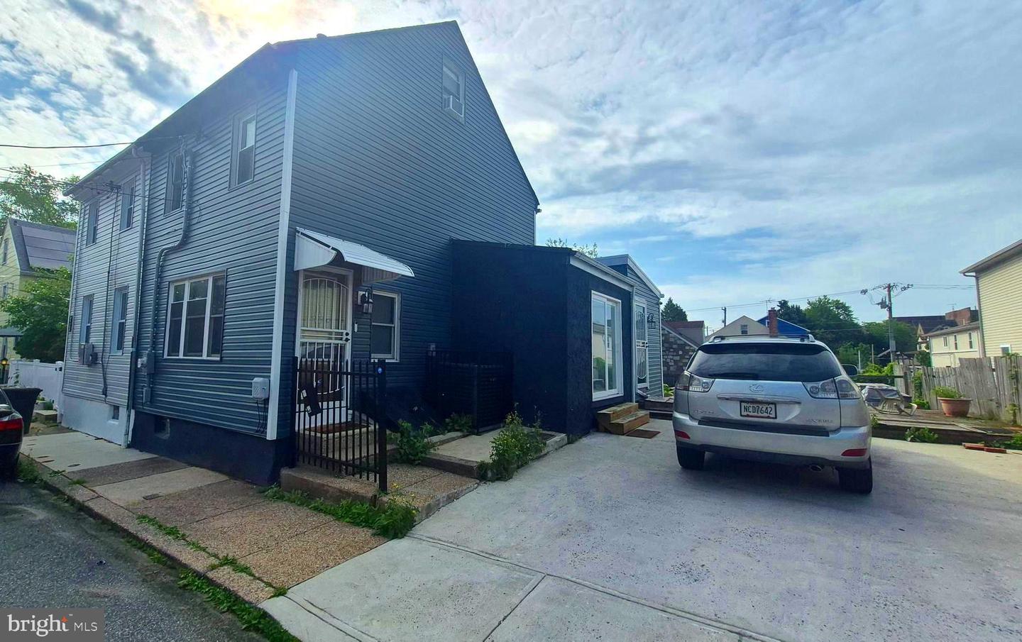 8059 Moro St — photo