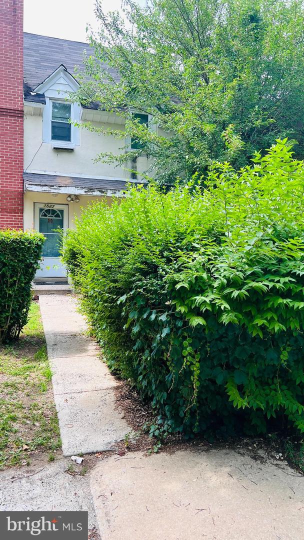 1527 E Duval St — photo