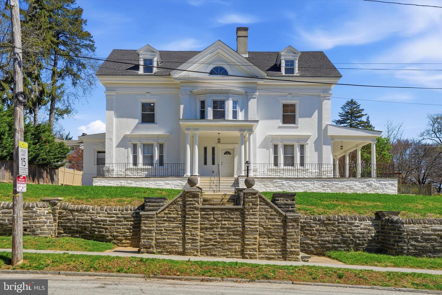 29 Pelham Road, Philadelphia, PA 19119