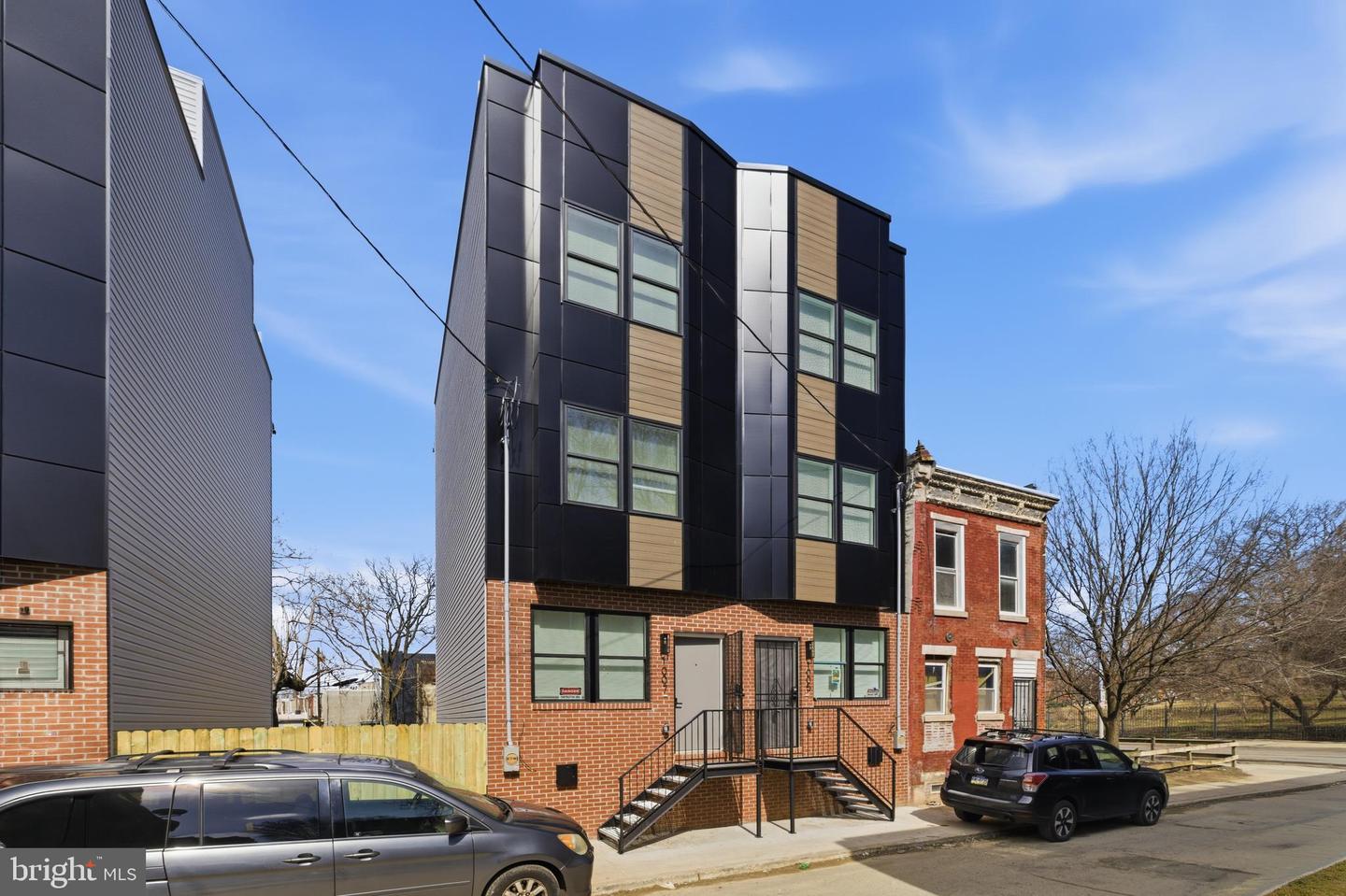 1032 W Orleans St — photo