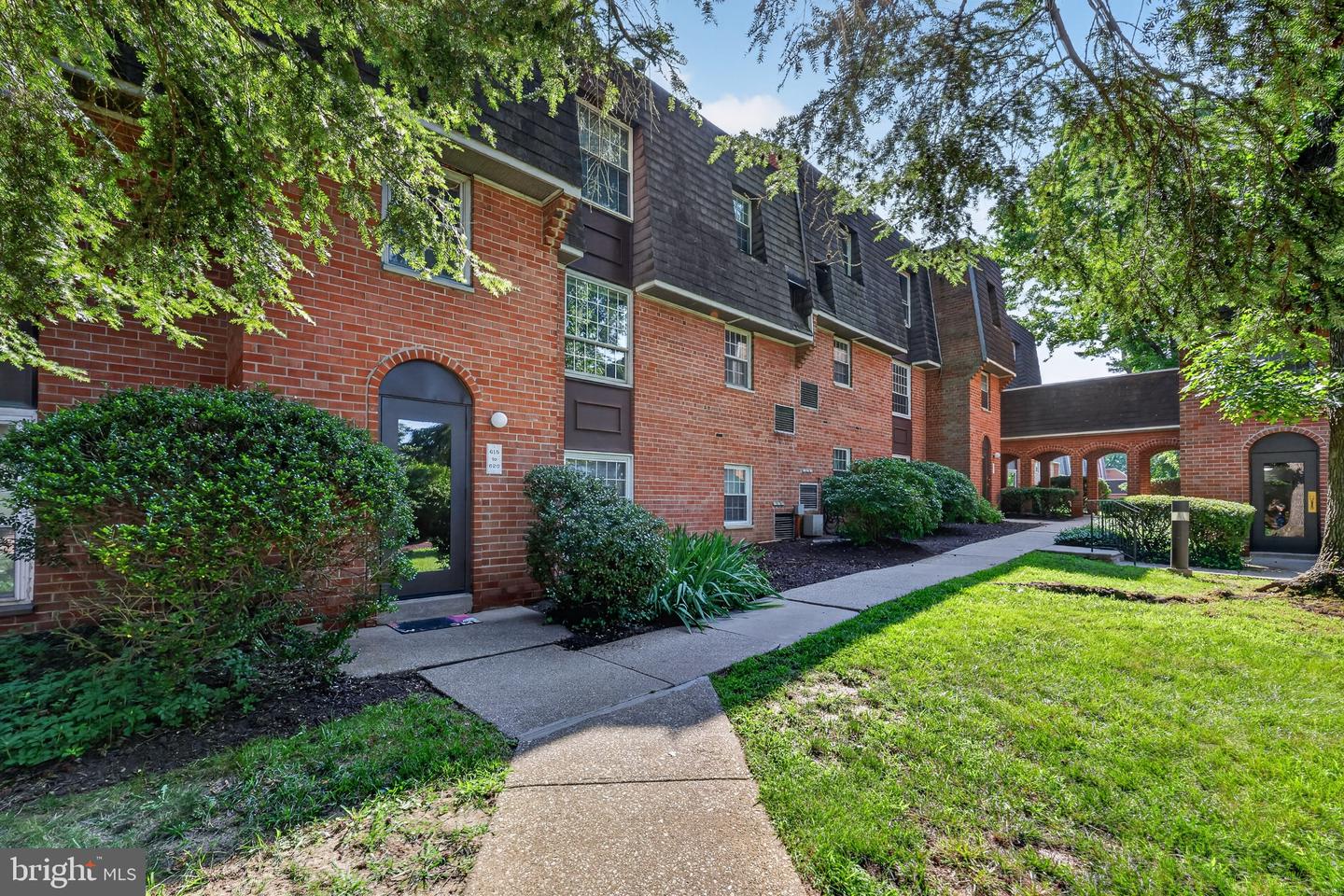 4000 Gypsy Ln #618F2 — photo