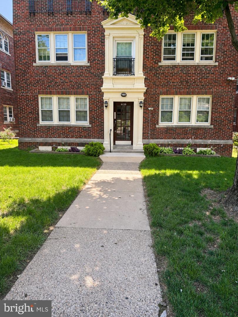6138 Wayne Ave #3 — photo