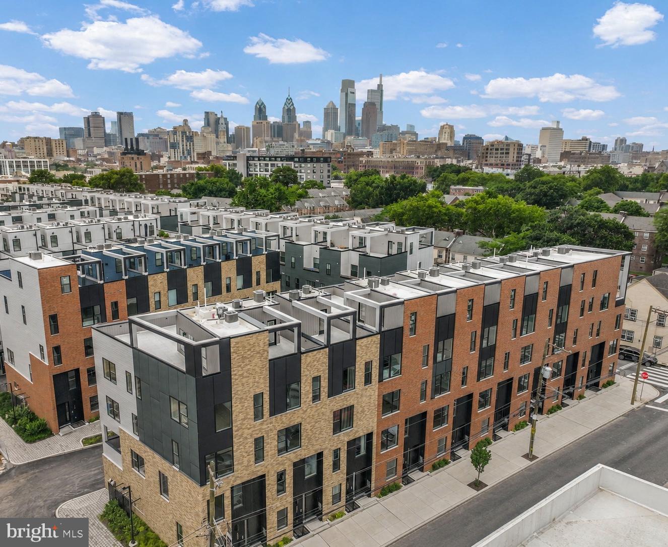 635 N 7th St #B7B — photo