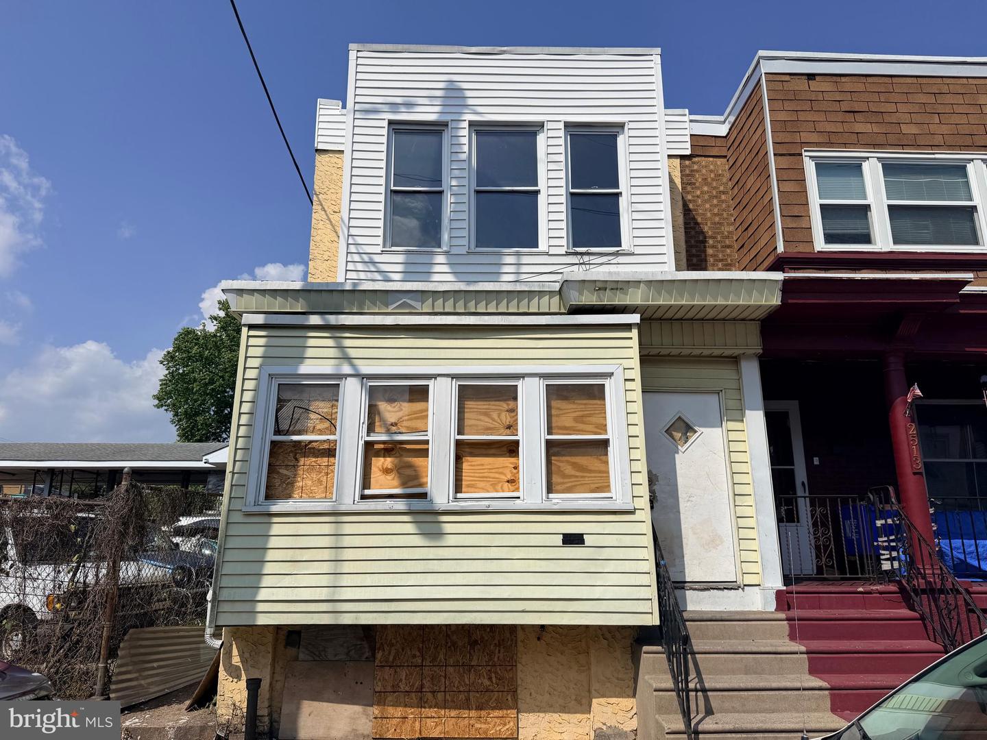 2511 S Millick St — photo